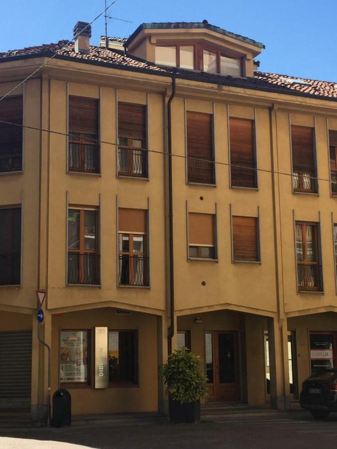 Apartment La Mansarda Alba  Zewnętrze zdjęcie